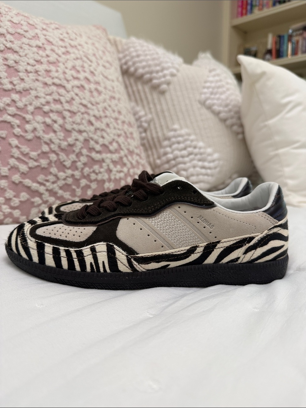 Alohas Zebra-Print Sneakers